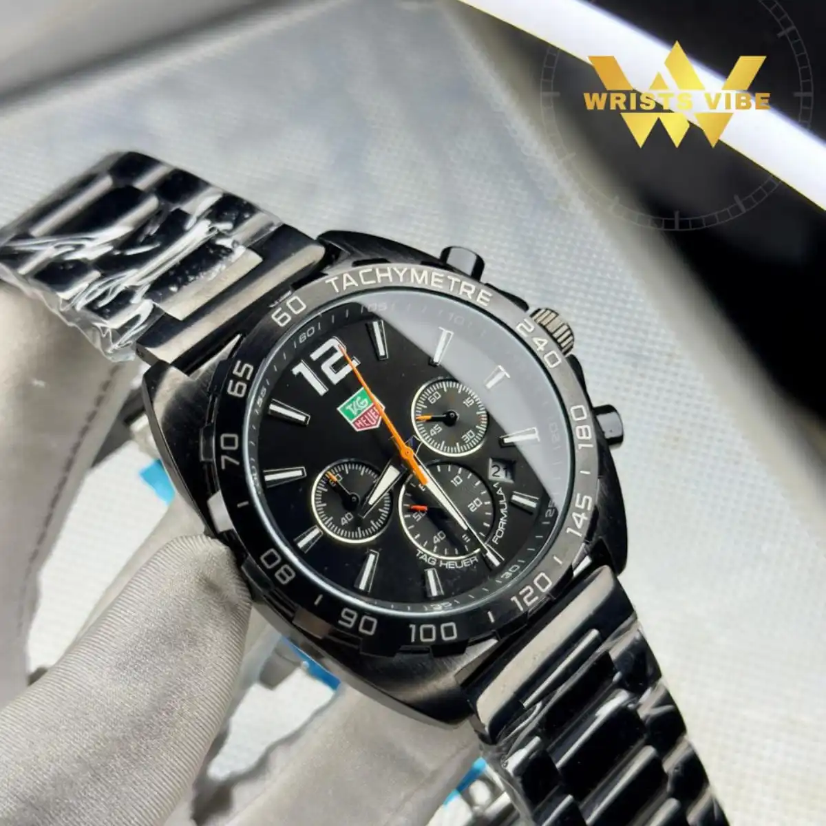 Carrera Premium Chronograph Watch date display and dial details