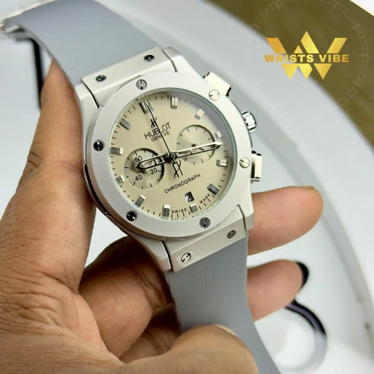 Zoomed in view of the active date display on the Hublot Chronograph Premium Watch