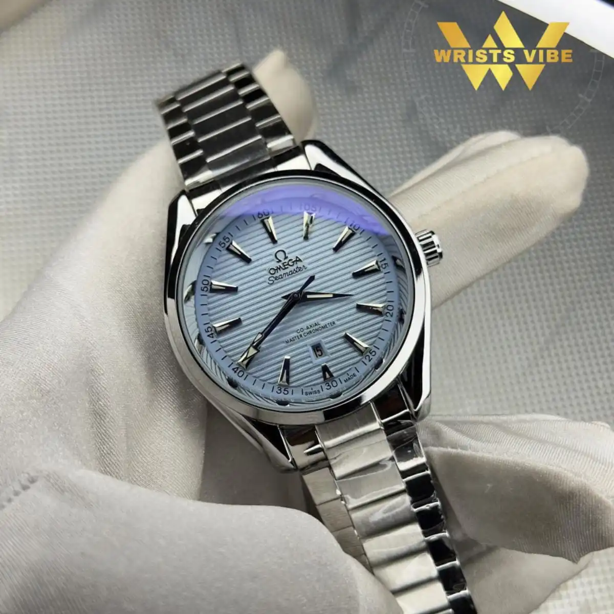 Unboxing the Omega Premium Quartz Watch from its luxury gift box